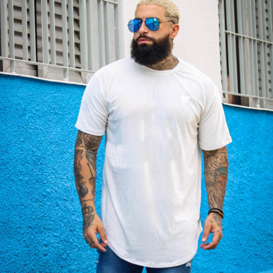 Camiseta Longline de Veludo sem Touca Pierry Lohan - V14